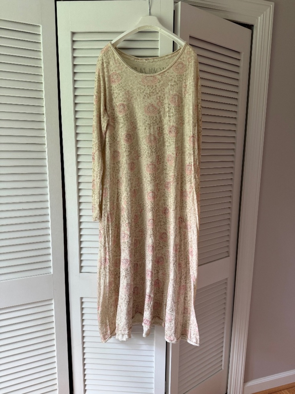 MAgnolia Pearl Dylan Long Sleeve Tee Dress